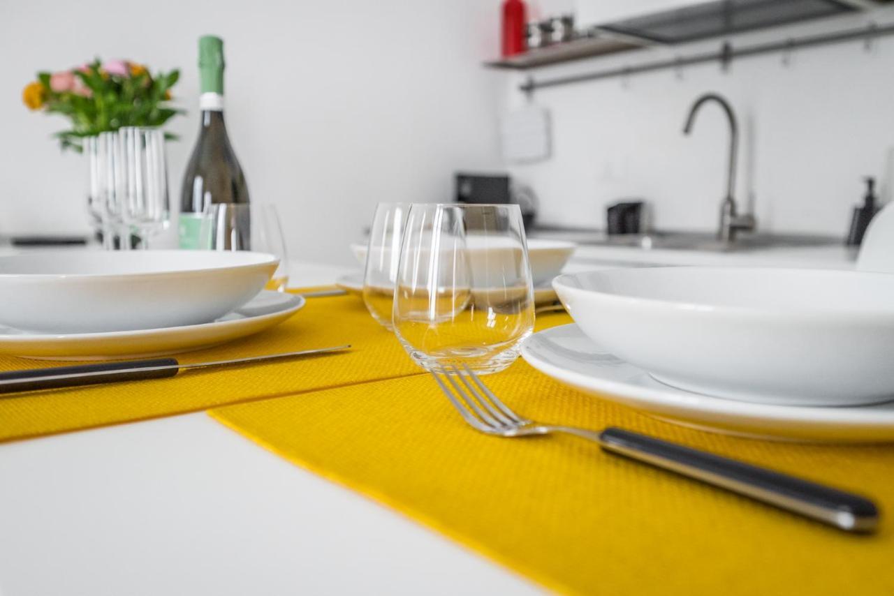 The Minimal Chic Home - Isola District มิลาน ภายนอก รูปภาพ